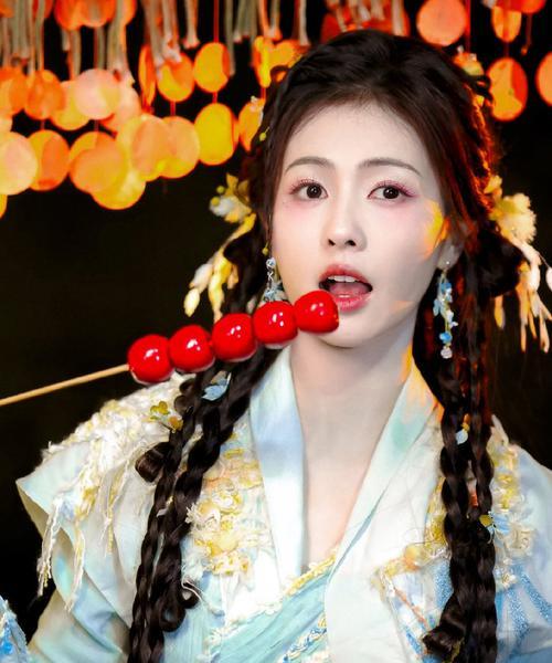 《恶魔秘境白鹿神》全面解析（探究游戏玩法与剧情）