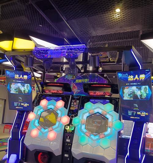 《星际循环战争》（体验惊险刺激的飞行与射击）